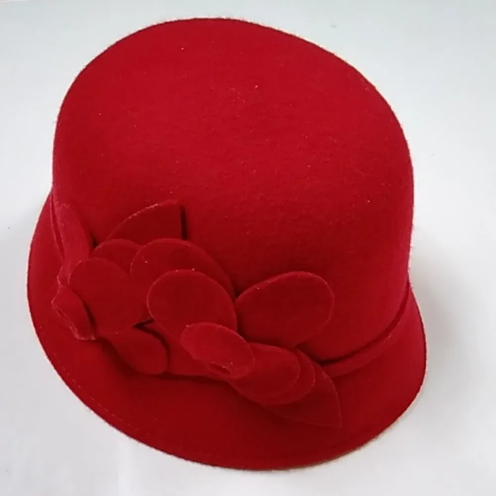 Retro Vintage Women's Apt.9 100% Wool